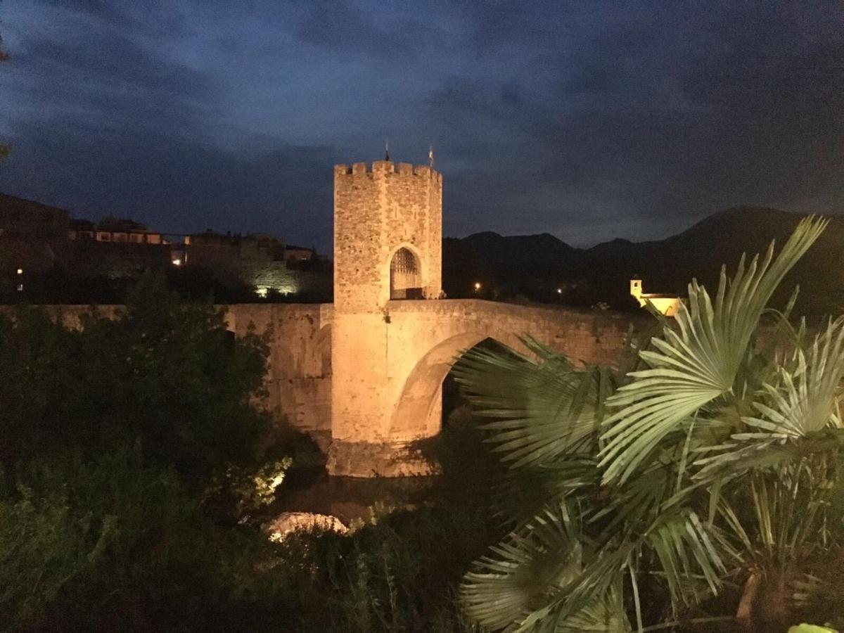 B&B Placa Bell-Lloc Girona Bagian luar foto
