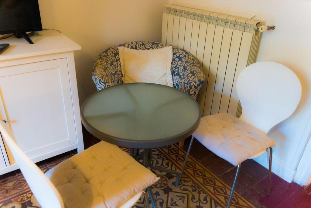 B&B Placa Bell-Lloc Girona Bagian luar foto