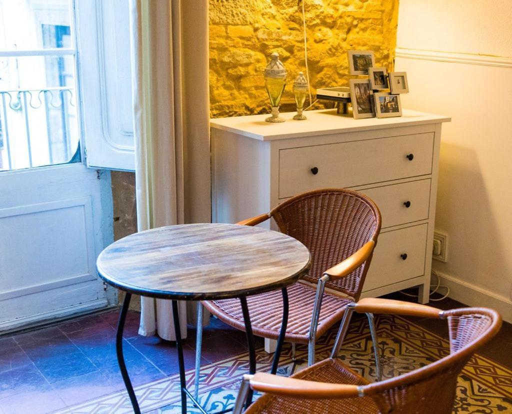 B&B Placa Bell-Lloc Girona Bagian luar foto