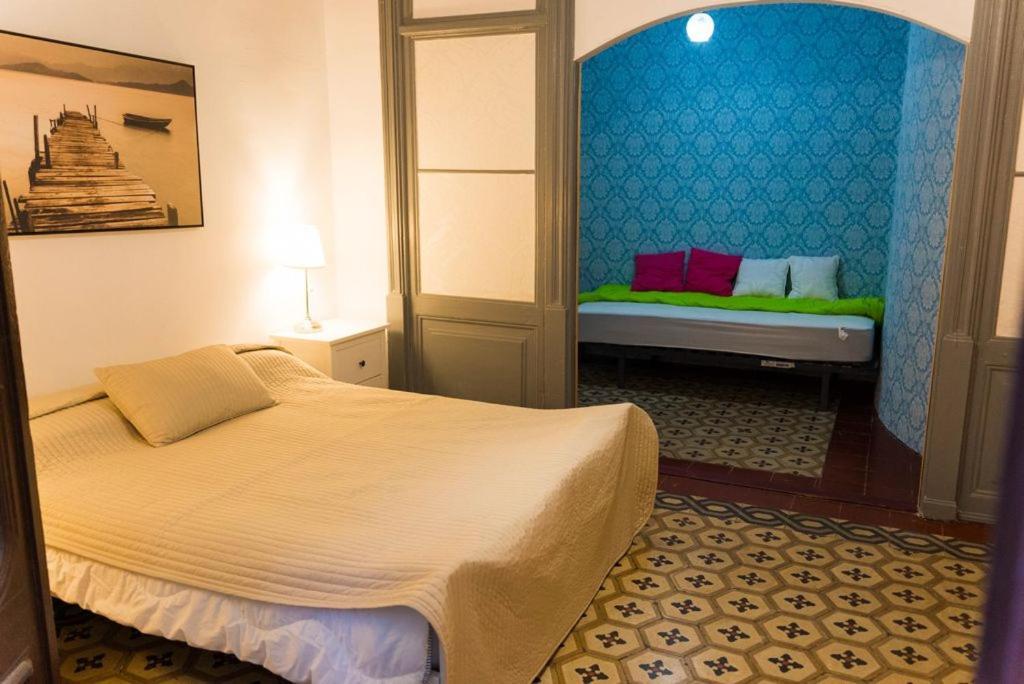 B&B Placa Bell-Lloc Girona Bagian luar foto