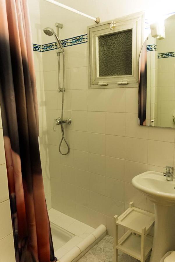 B&B Placa Bell-Lloc Girona Bagian luar foto